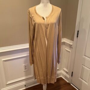 Crown & Ivy Beige Knit Sweater